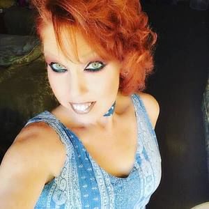 Meet your Posher, Gina